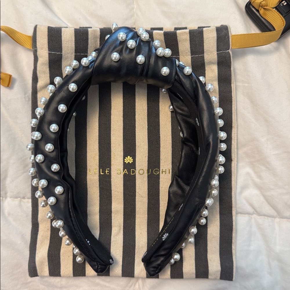 Lele Sadoughi Black Pearl Embellished Headband